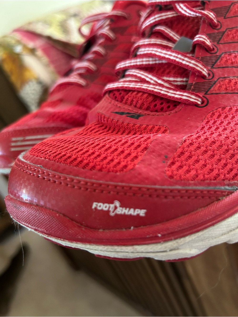 Altra Red Women's Athletic Running Shoes Bold Red Sz 8 - Picture 9 of 11